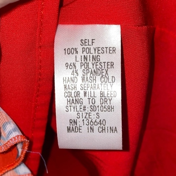 L'ATISTE by Amy‎ Anthropologie Red Floral Long Sleeve Open Back Short Dress Sz S - Picture 7 of 14